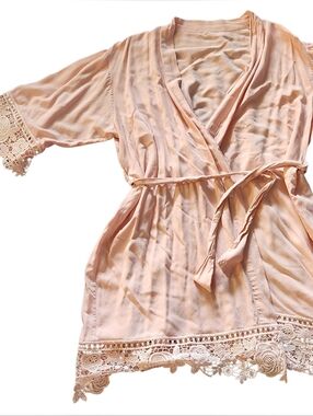 Lightweight Peach Robe